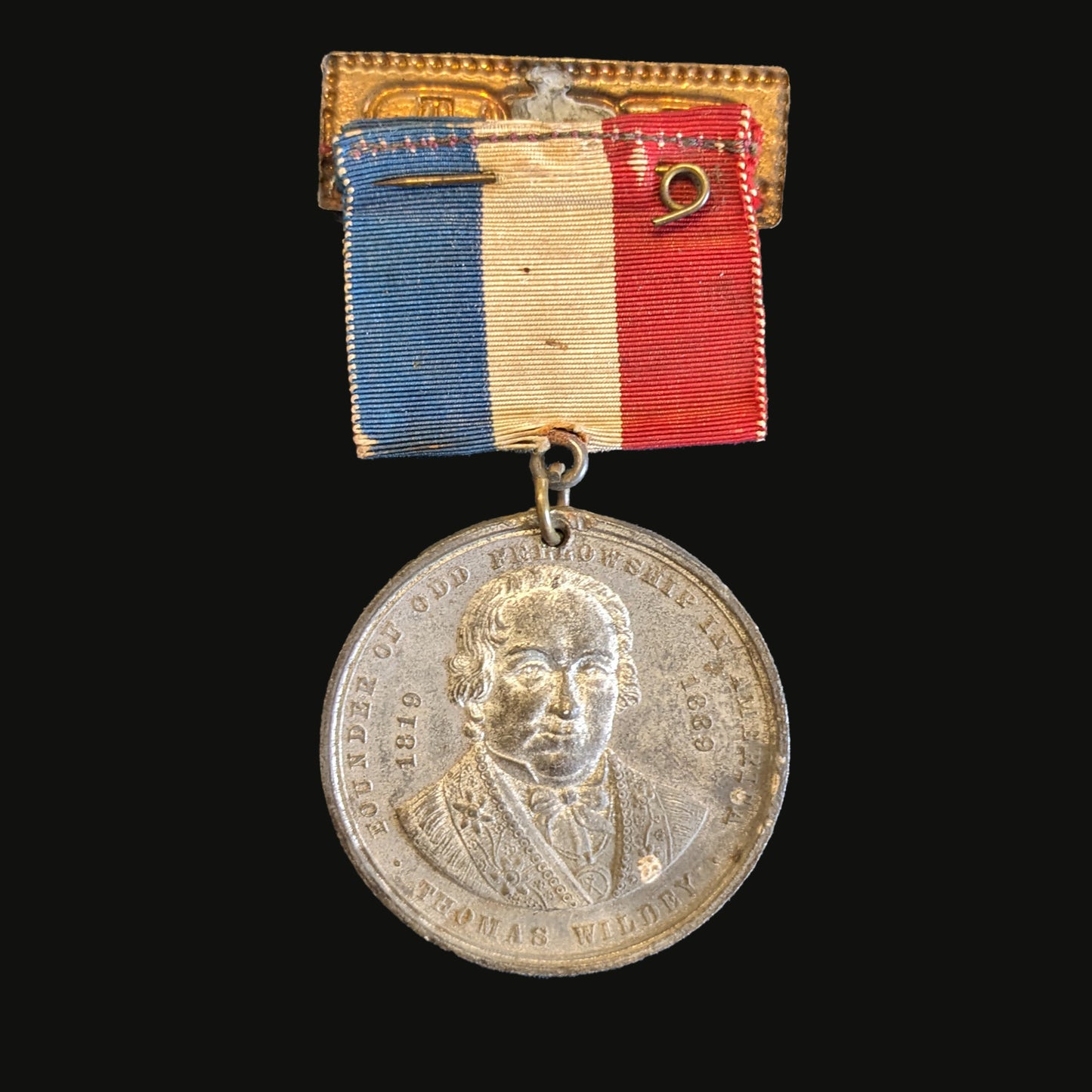 Antique Odd Fellows Medal